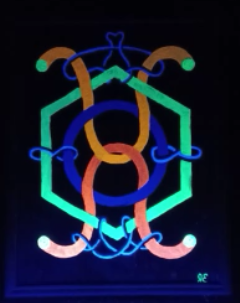 Item 6 with black lighting.